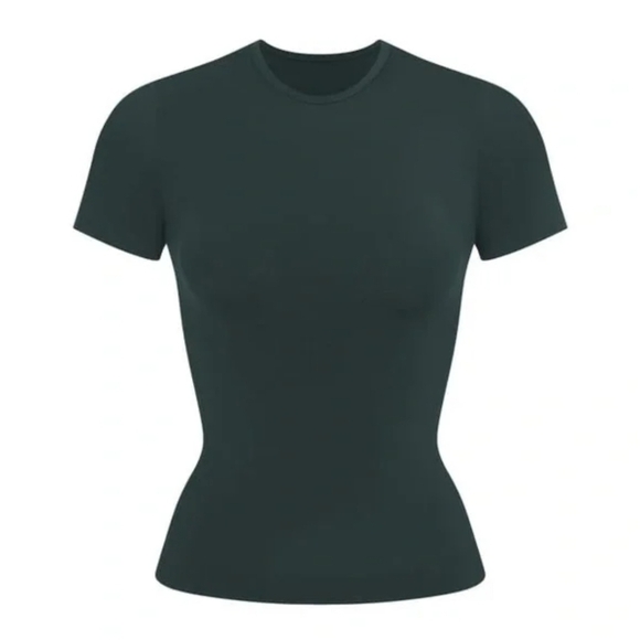 SKIMS Soft Smoothing Seamless TShirt Top Shirt Cypress XXSmall NWT - Picture 3 of 6